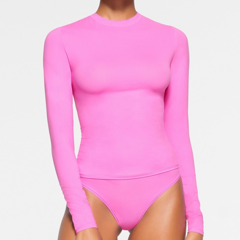 Skims orchid Fits Everybody long sleeve